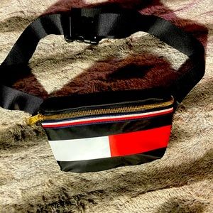 Tommy Hilfiger Fanny Pack